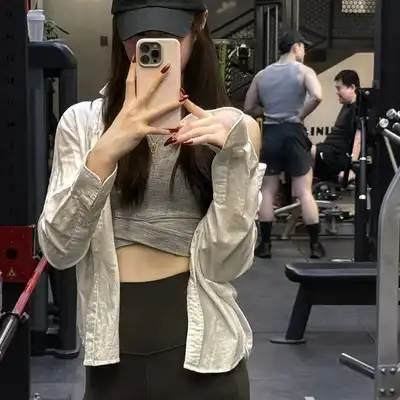 罗敏